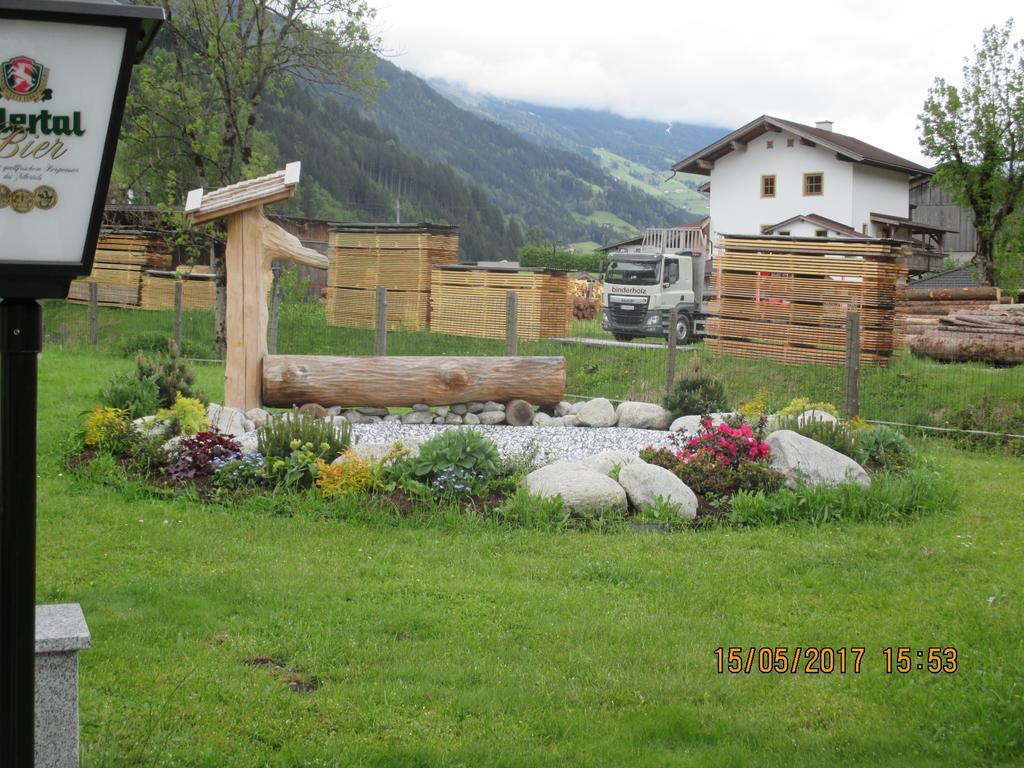 Ferienhaus Zillertal Stumm Exterior photo