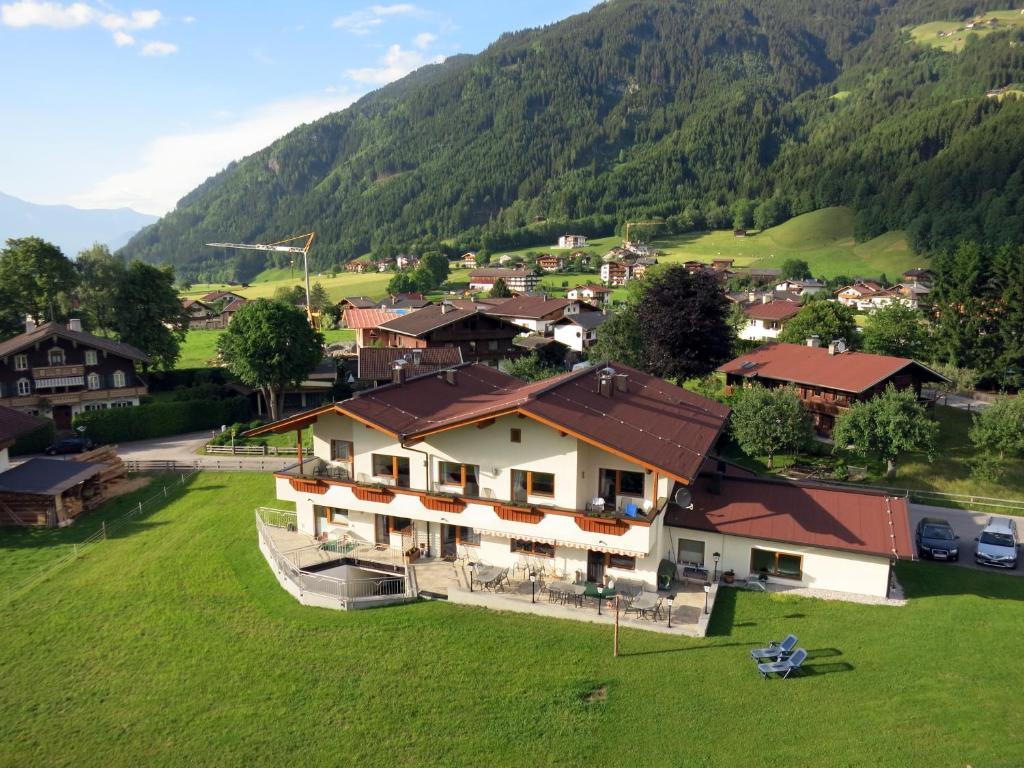 Ferienhaus Zillertal Stumm Exterior photo